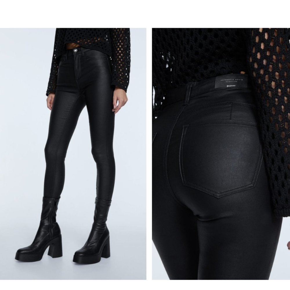 Stradivarius Coated Black Push Up Jeans 10 -  NEW